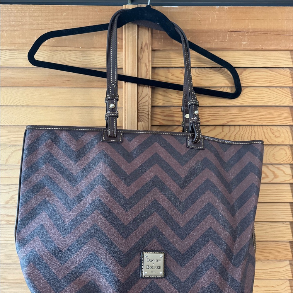 Dooney & Bourke Brown Chevron Tote